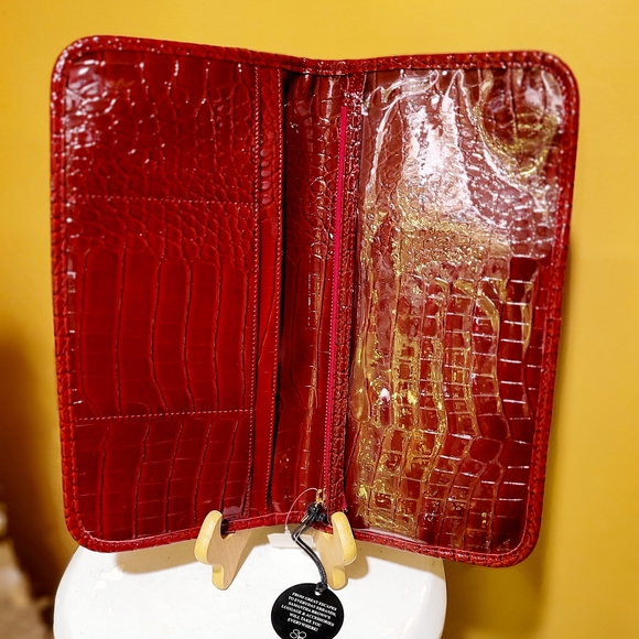 Samantha Brown ToGo Croco RFID Travel Organizer NWT - Picture 3 of 6